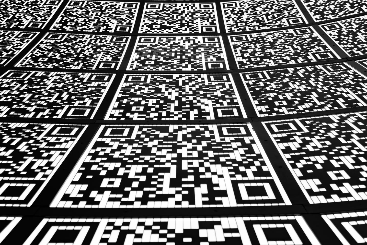 Designing QR Codes for Restaurants