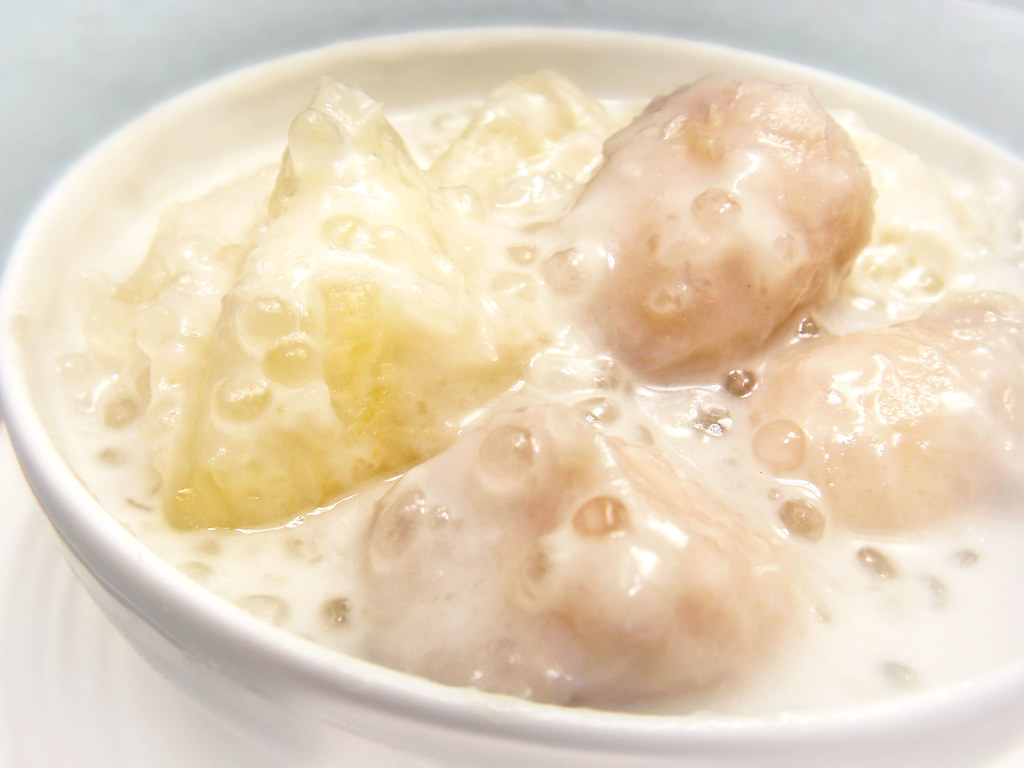 What Are the Most Famous Vietnamese Desserts