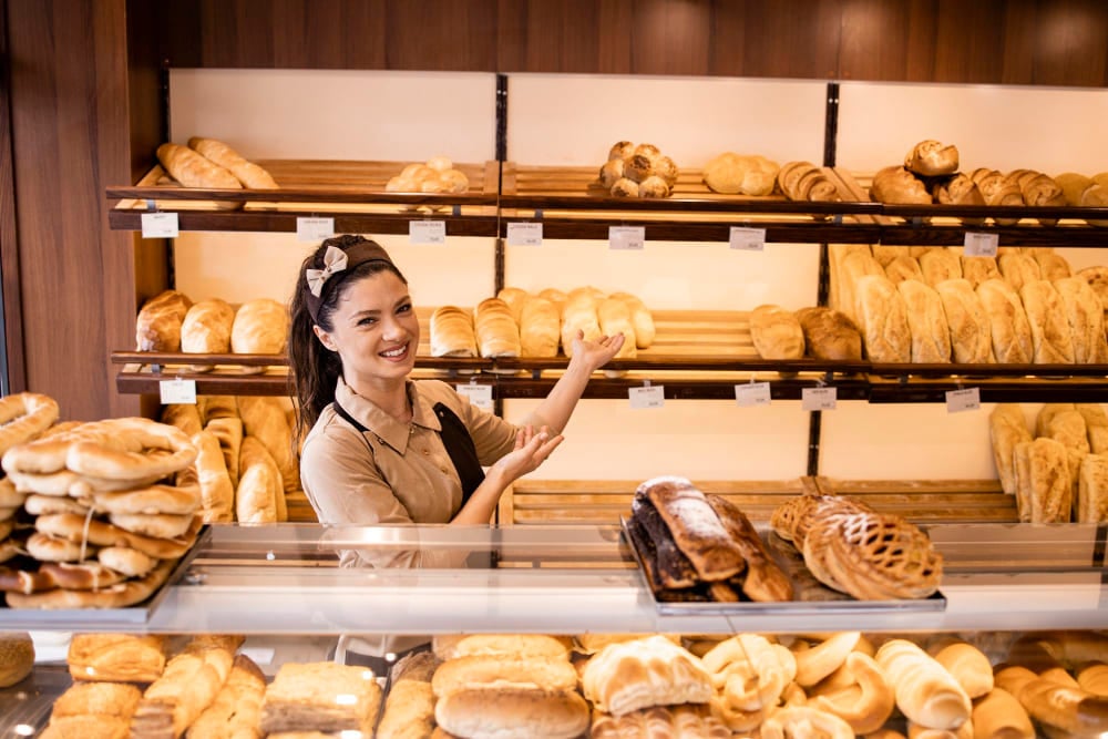 A woman with a Winning Business Strategy for Bakery