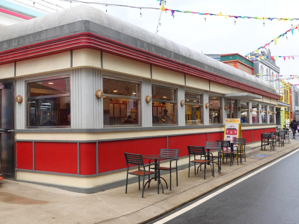 Chain restaurant